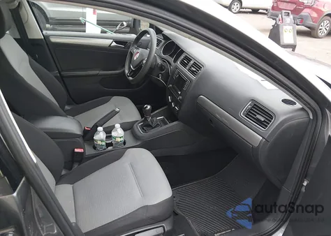 2018 Volkswagen Jetta 1.4T S из США, поврежденный, VIN 3VW167AJ0JM227798